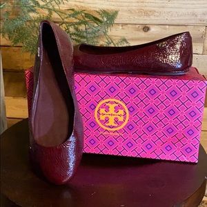 Tory Burch travel ballet crinkle oxblood sz7.5